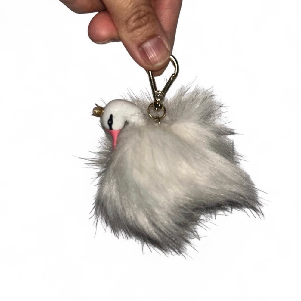 Fluffy Swan Keychain with Gold Clip